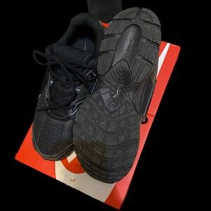 Nike Men's Black Athletic Shoes